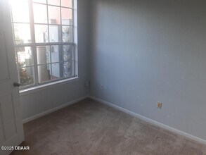 8981 Lee Vista Blvd in Orlando, FL - Building Photo - Building Photo