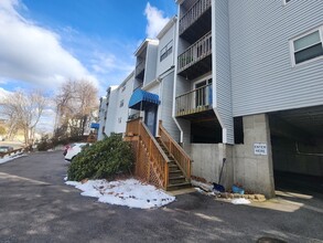 199 Perry Ave in Worcester, MA - Building Photo - Building Photo
