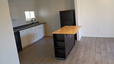 Garden Lofts on President in Tucson, AZ - Foto de edificio - Building Photo