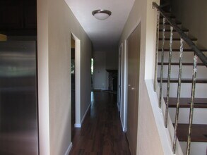 1460 Parkway Dr in Rohnert Park, CA - Building Photo - Building Photo