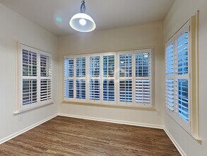 302 Grimes Dr in Simpsonville, SC - Building Photo - Building Photo