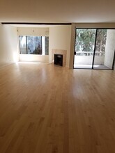 1909 Pelham Ave, Unit 104 in Los Angeles, CA - Foto de edificio - Building Photo