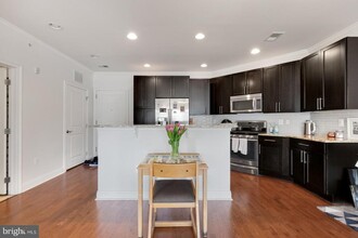 700 Commodore Court in Philadelphia, PA - Building Photo - Building Photo