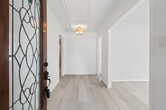 6249 Overbrook Ln in Houston, TX - Building Photo - Building Photo