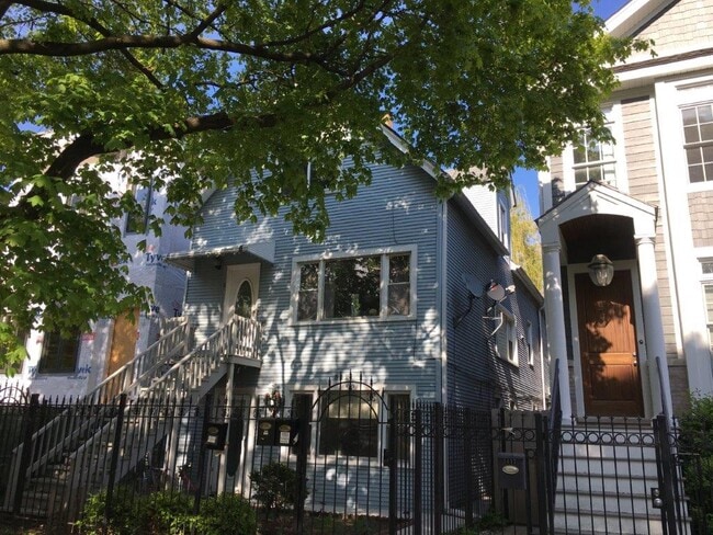 3421 N Bell Ave, Unit 2