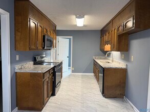 1006 Wood Cir in Madison, AL - Building Photo - Building Photo