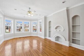 4945 N Kilpatrick Ave in Chicago, IL - Building Photo - Building Photo