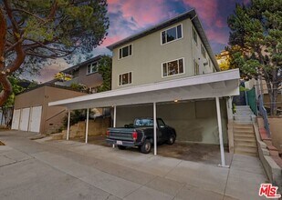 1828 Silver Lake Blvd in Los Angeles, CA - Building Photo - Building Photo