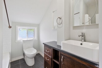 84 McLachlin St S in Arnprior, ON - Building Photo - Building Photo