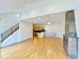 4 Elizabeth St in San Francisco, CA - Building Photo