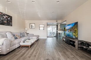 5521 27th Ave, Unit 3 in Sacramento, CA - Building Photo