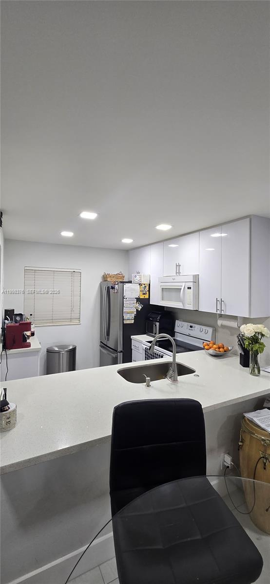 9460 Tangerine Pl in Davie, FL - Building Photo - Building Photo