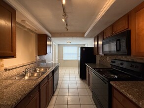 7015 Mayfield Dr in Port Richey, FL - Building Photo - Building Photo