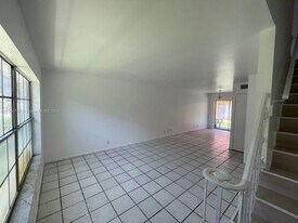 2520 NW 52nd Ave in Lauderhill, FL - Building Photo