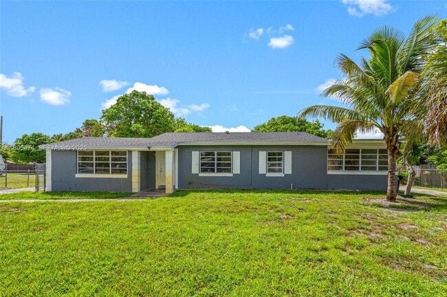 820 Alabama Ave in Fort Lauderdale, FL - Building Photo - Building Photo