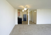 Pavilion Towers in Newark, NJ - Building Photo - Interior Photo