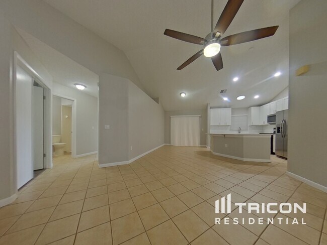 2510 Cherry Blossom Ct in Eustis, FL - Building Photo - Building Photo