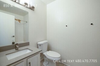 850 N Meridian Dr in Apache Junction, AZ - Building Photo - Building Photo