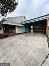 201 Meadowdale Dr in Warner Robins, GA - Building Photo - Building Photo