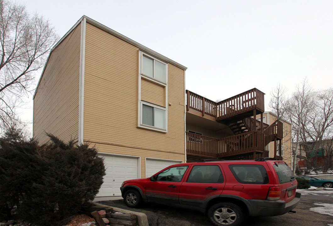 Building 1 in Colorado Springs, CO - Foto de edificio