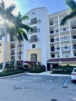 22703 Camino Del Mar in Boca Raton, FL - Building Photo