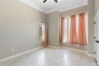 11 11th St in Alamo, TX - Building Photo - Building Photo