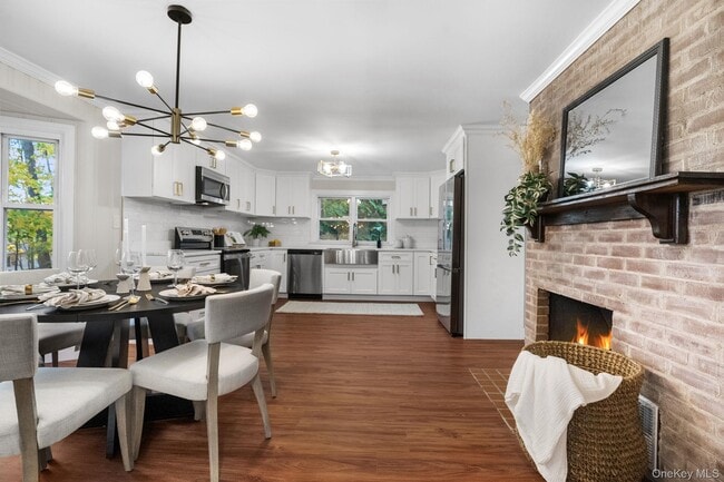 27 Winding Ln in Bedford Hills, NY - Building Photo - Building Photo