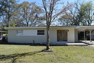 4735 Redstone Dr in Jacksonville, FL - Building Photo - Building Photo