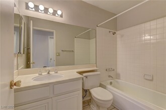 356 Amalfi St in Henderson, NV - Building Photo - Building Photo