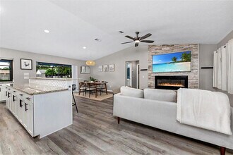 1481 SW Gastador Ave in Port St. Lucie, FL - Building Photo - Building Photo