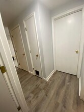 1103 White Cedar Blvd in Portsmouth, NH - Building Photo - Building Photo