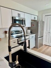 1308 Matthews Ln in Austin, TX - Building Photo - Building Photo