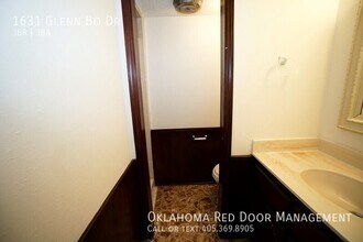 1631 Glenn Bo Dr in Norman, OK - Foto de edificio - Building Photo