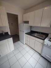 4960-4964 Broadway in New York, NY - Foto de edificio - Building Photo