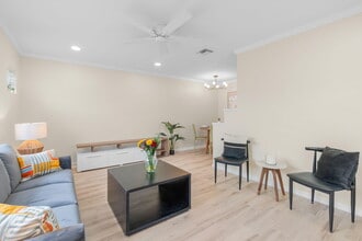 1541 NE 15th Ave in Fort Lauderdale, FL - Building Photo - Building Photo