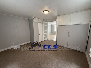 2401 Garfield Ave in Terre Haute, IN - Building Photo - Building Photo