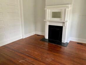 534 E Bolton St in Savannah, GA - Foto de edificio - Building Photo
