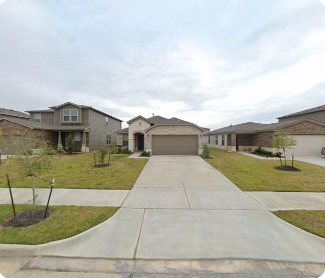 property at 6735 Cortenridge Ln