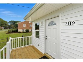 7119 Richland Dr in Lynchburg, VA - Building Photo