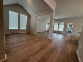 5207 Maple Wood Dr in Manvel, TX - Building Photo - Building Photo