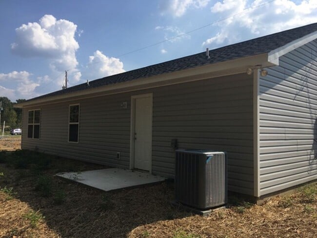 6 Runway Dr NW in Rome, GA - Building Photo - Building Photo