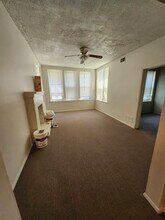 6730 S Clyde Ave in Chicago, IL - Building Photo - Building Photo