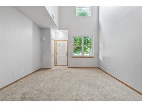 5020 Holly Ln N in Plymouth, MN - Building Photo - Building Photo