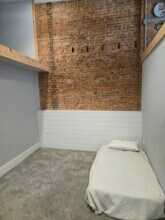 232 E Michigan Ave in Kalamazoo, MI - Building Photo - Building Photo