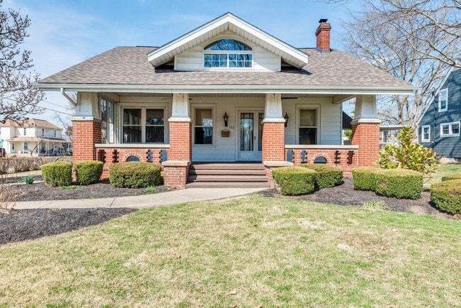 property at 154 E Main St