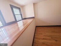 1732 Fontain St photo'