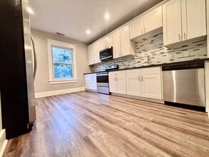 716-718-718 NW 21st Ave in Portland, OR - Building Photo - Building Photo