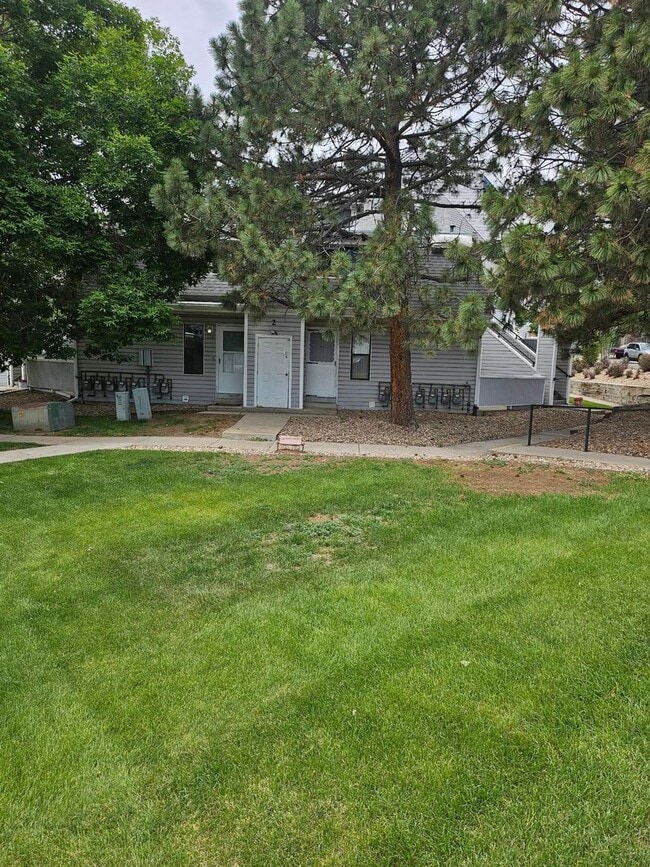 8701 Huron St in Thornton, CO - Building Photo - Building Photo
