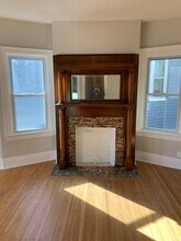 806 Ashland Ave, Unit 2 in Buffalo, NY - Building Photo - Building Photo