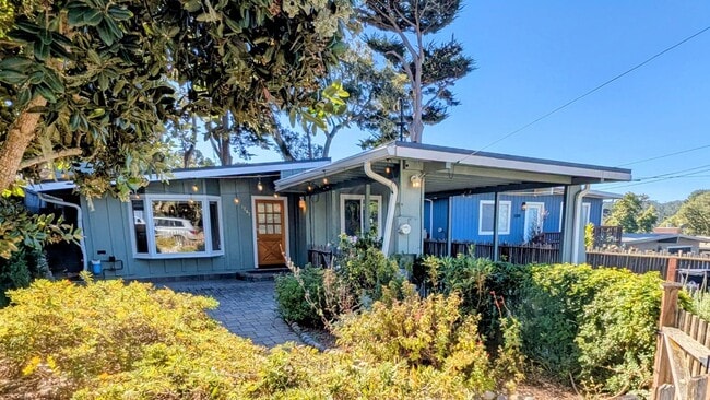 property at 1207 Shafter Ave